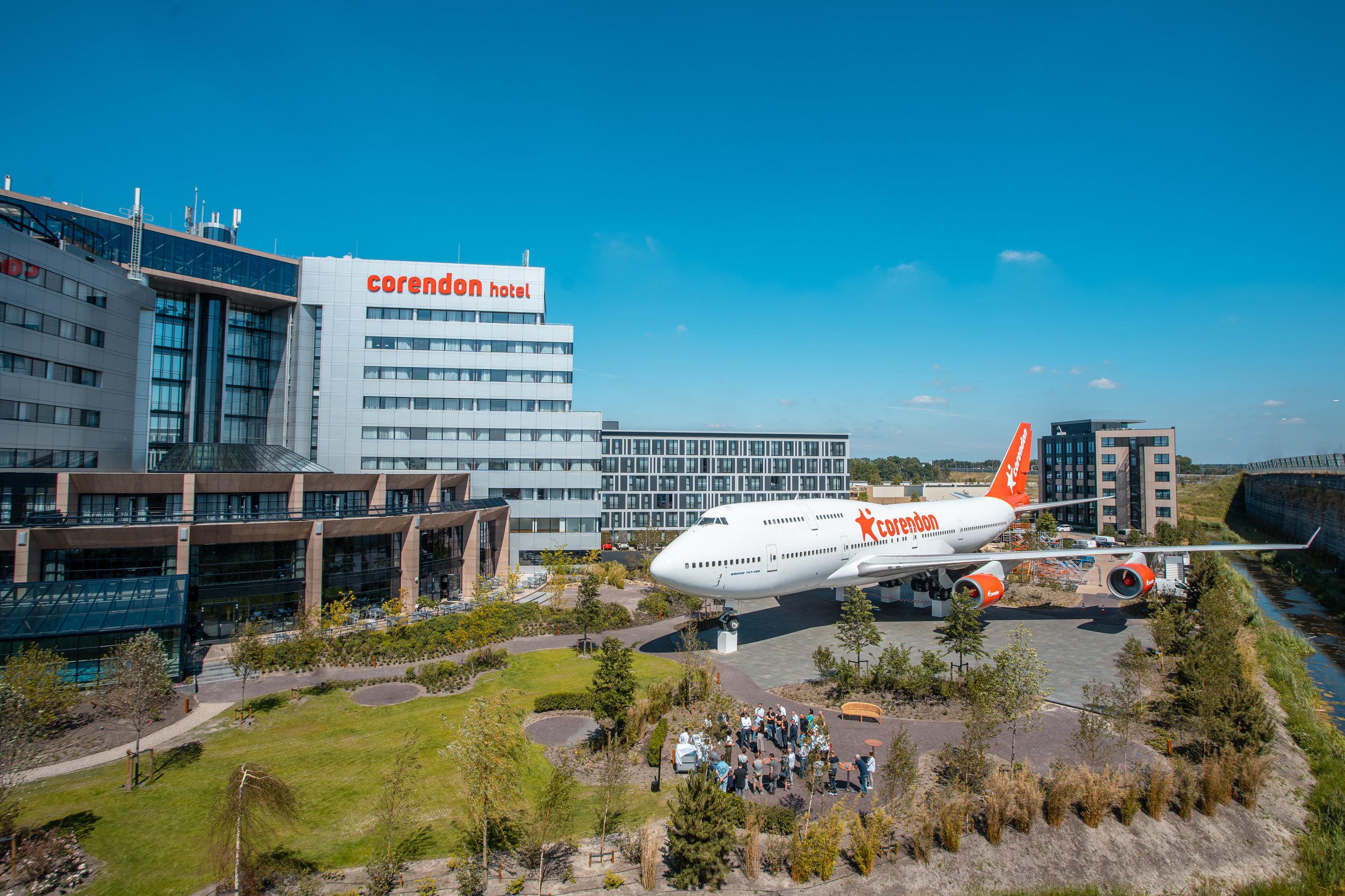 Corendon Urban Amsterdam Schiphol Airport Hotel Badhoevedorp Exterior photo